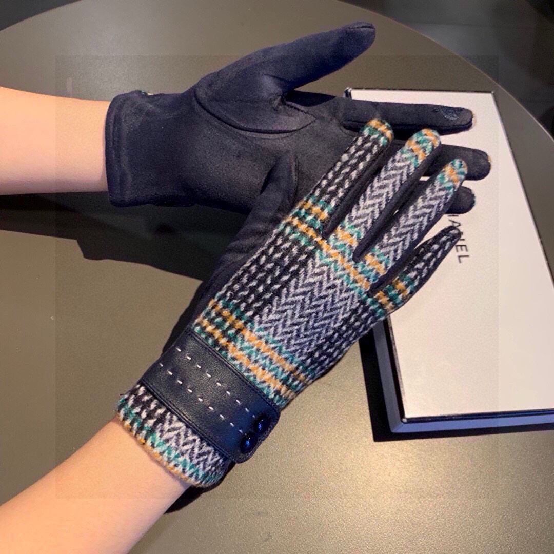 Chanel Gloves