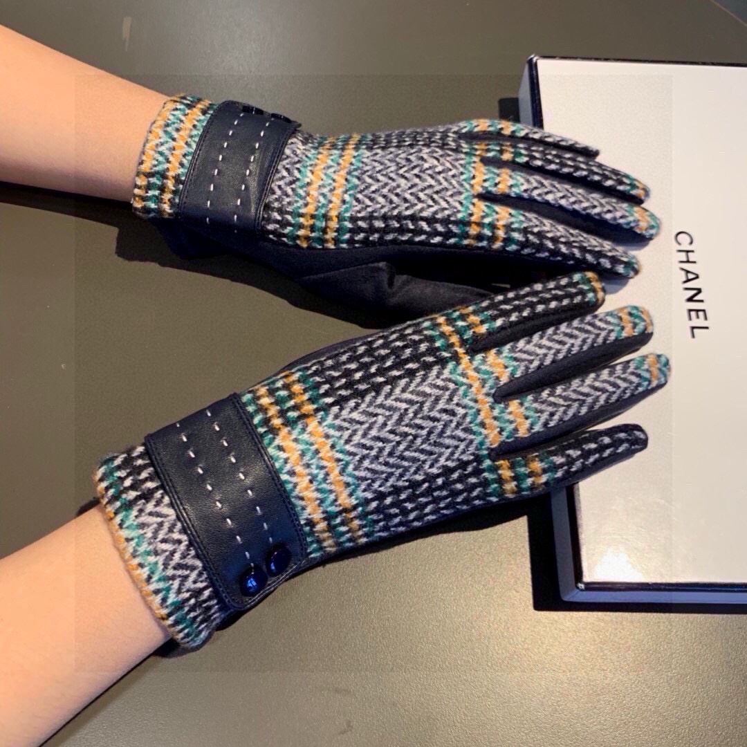 Chanel Gloves