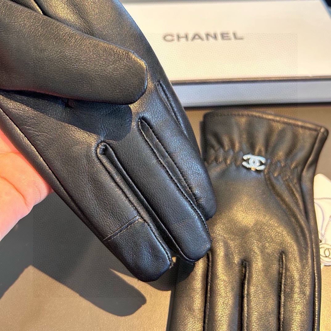 Chanel Gloves