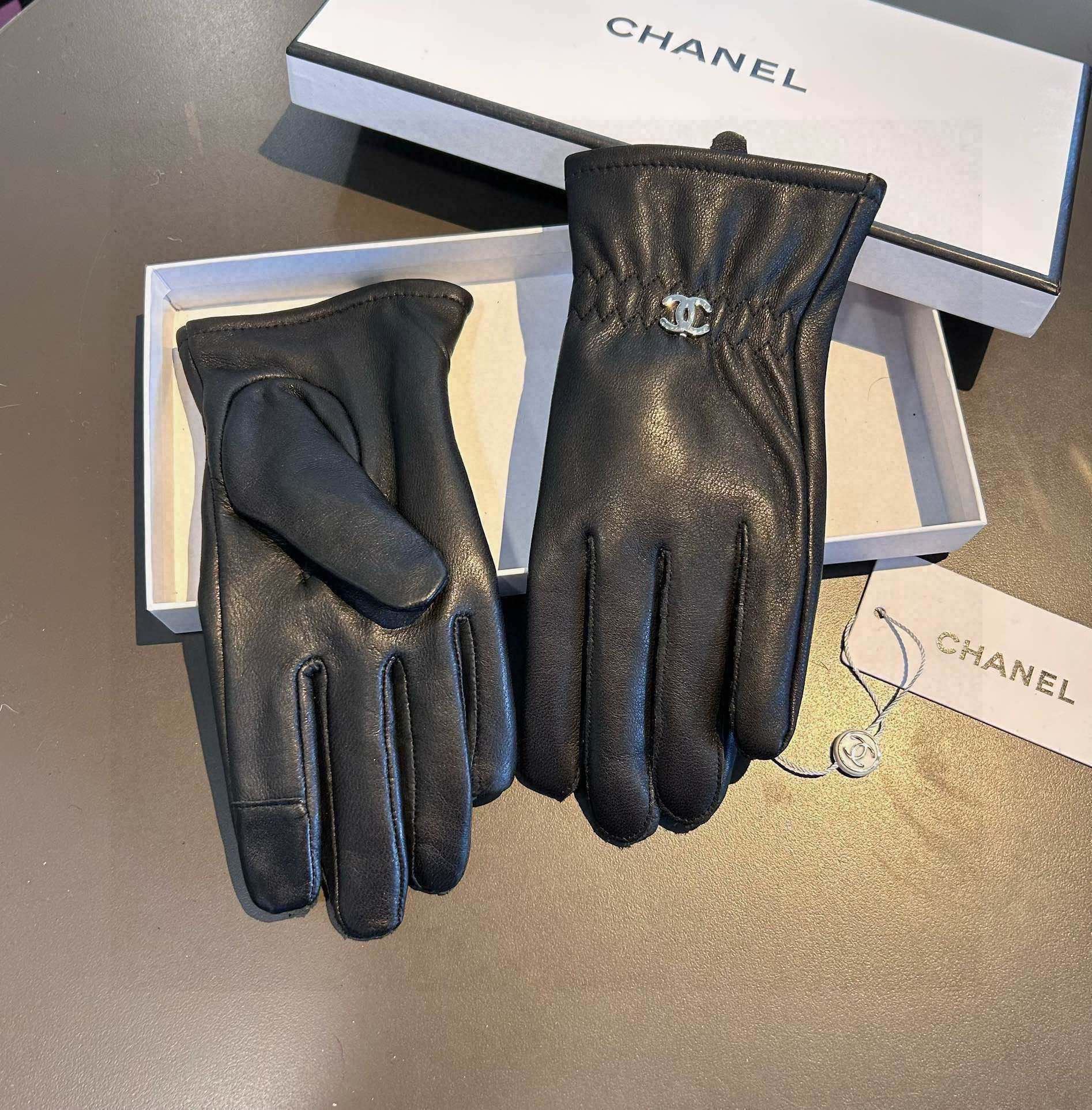 Chanel Gloves