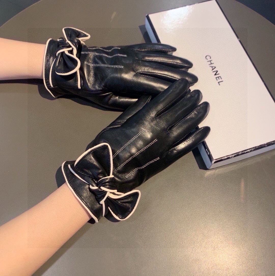 Chanel Gloves