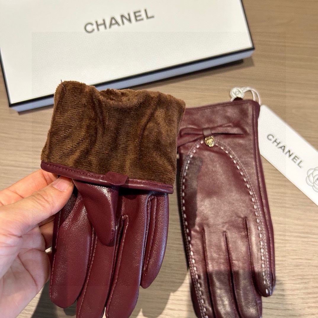 Chanel Gloves