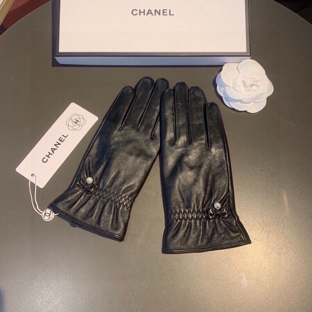 Chanel Gloves