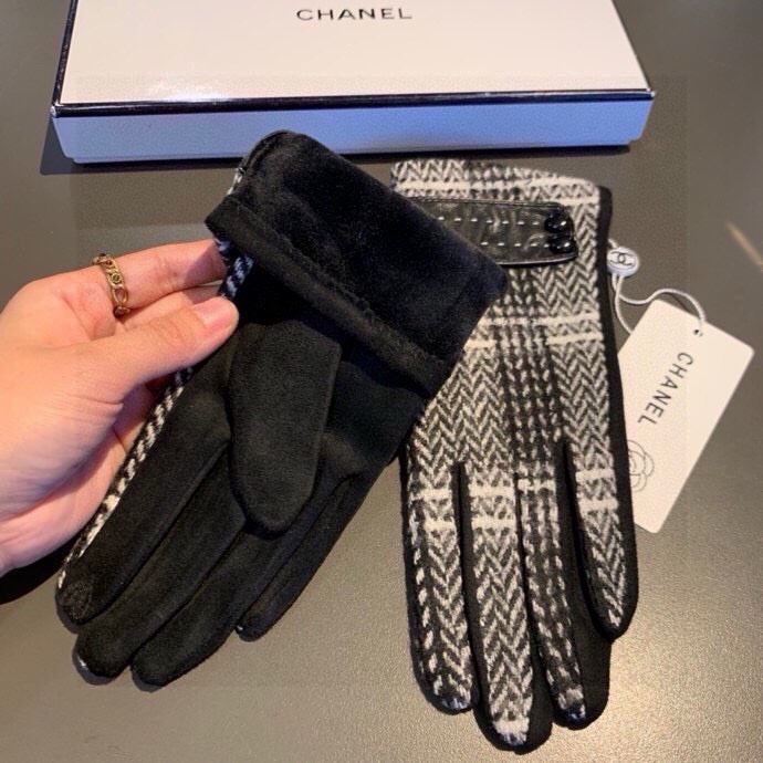 Chanel Gloves