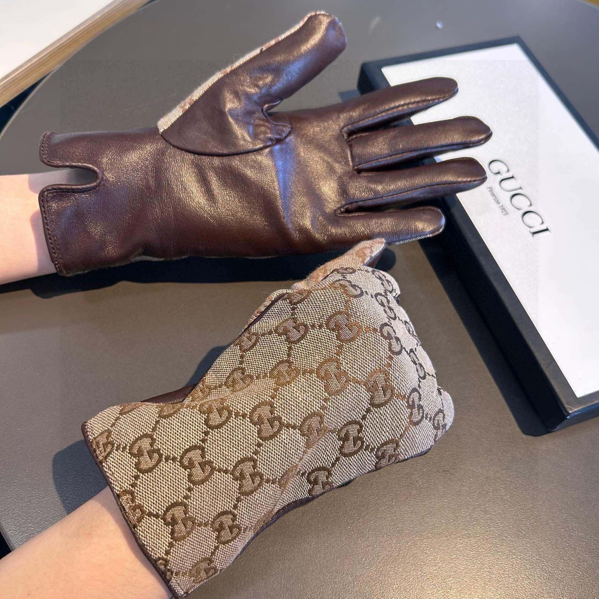 Gucci Gloves