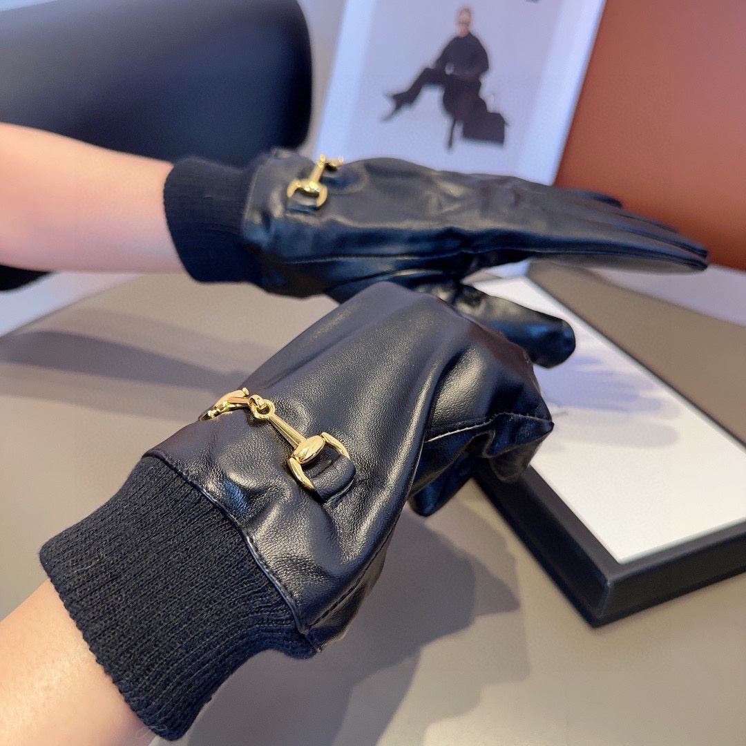 Gucci Gloves