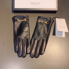 Gucci Gloves