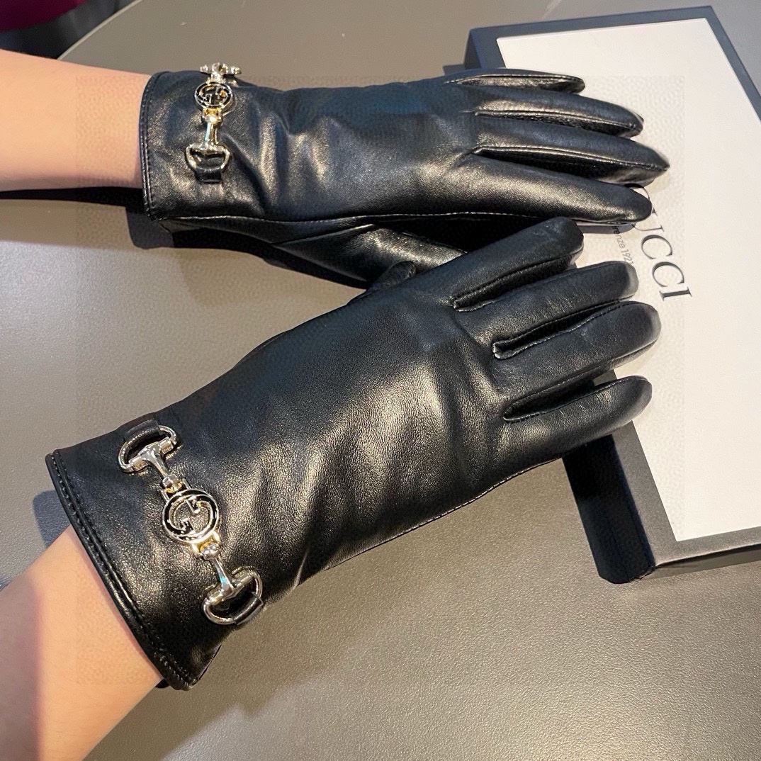 Gucci Gloves