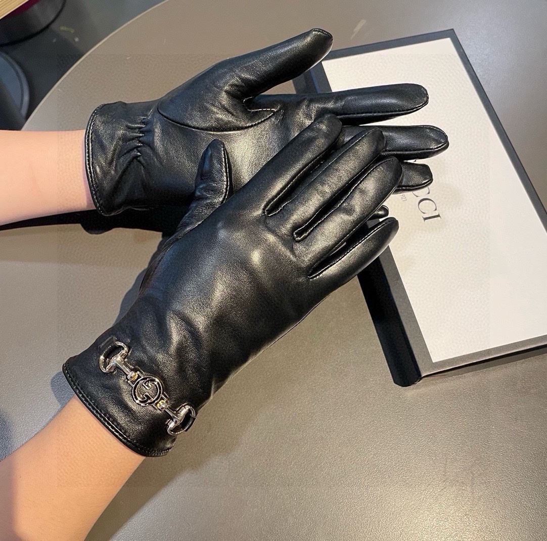 Gucci Gloves