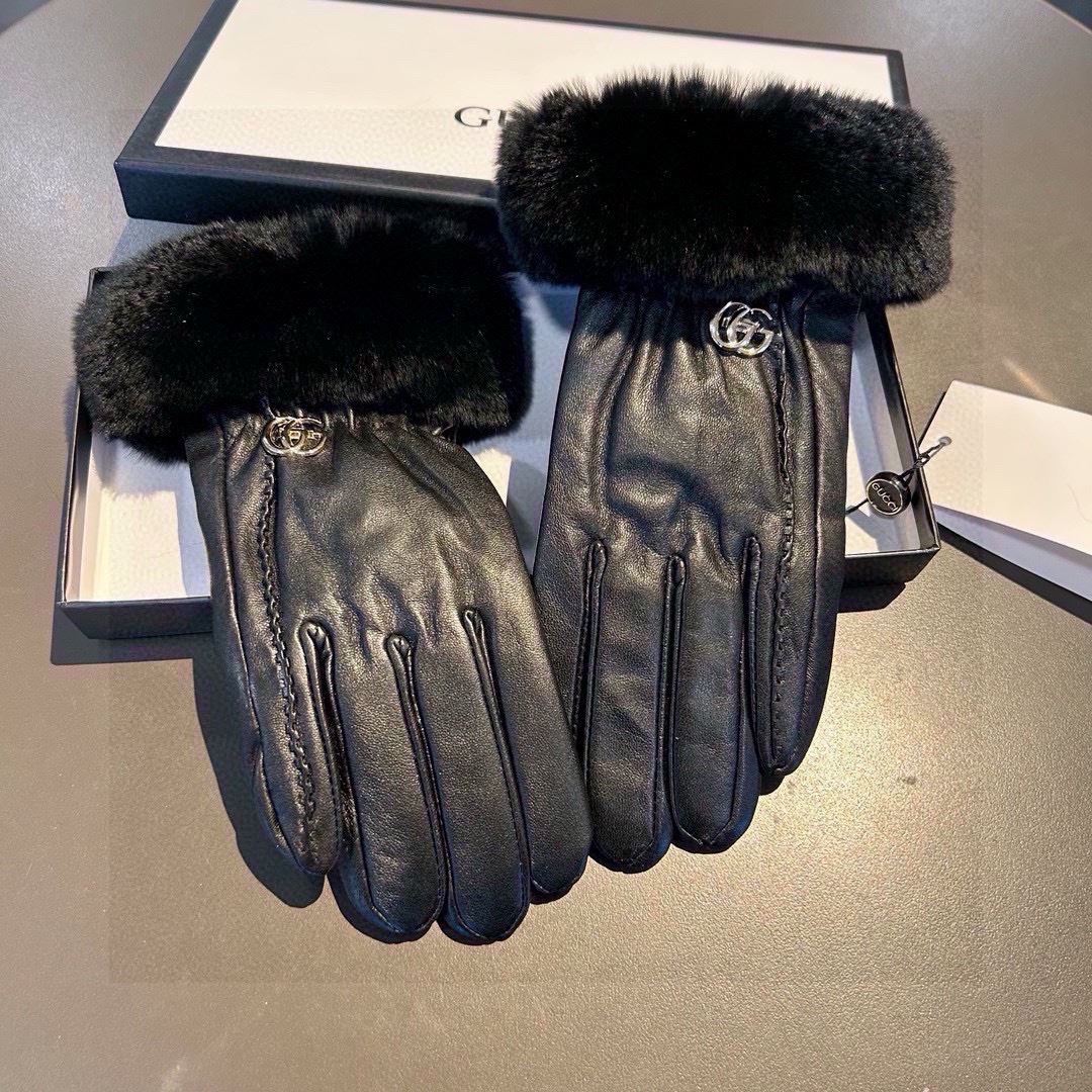 Gucci Gloves