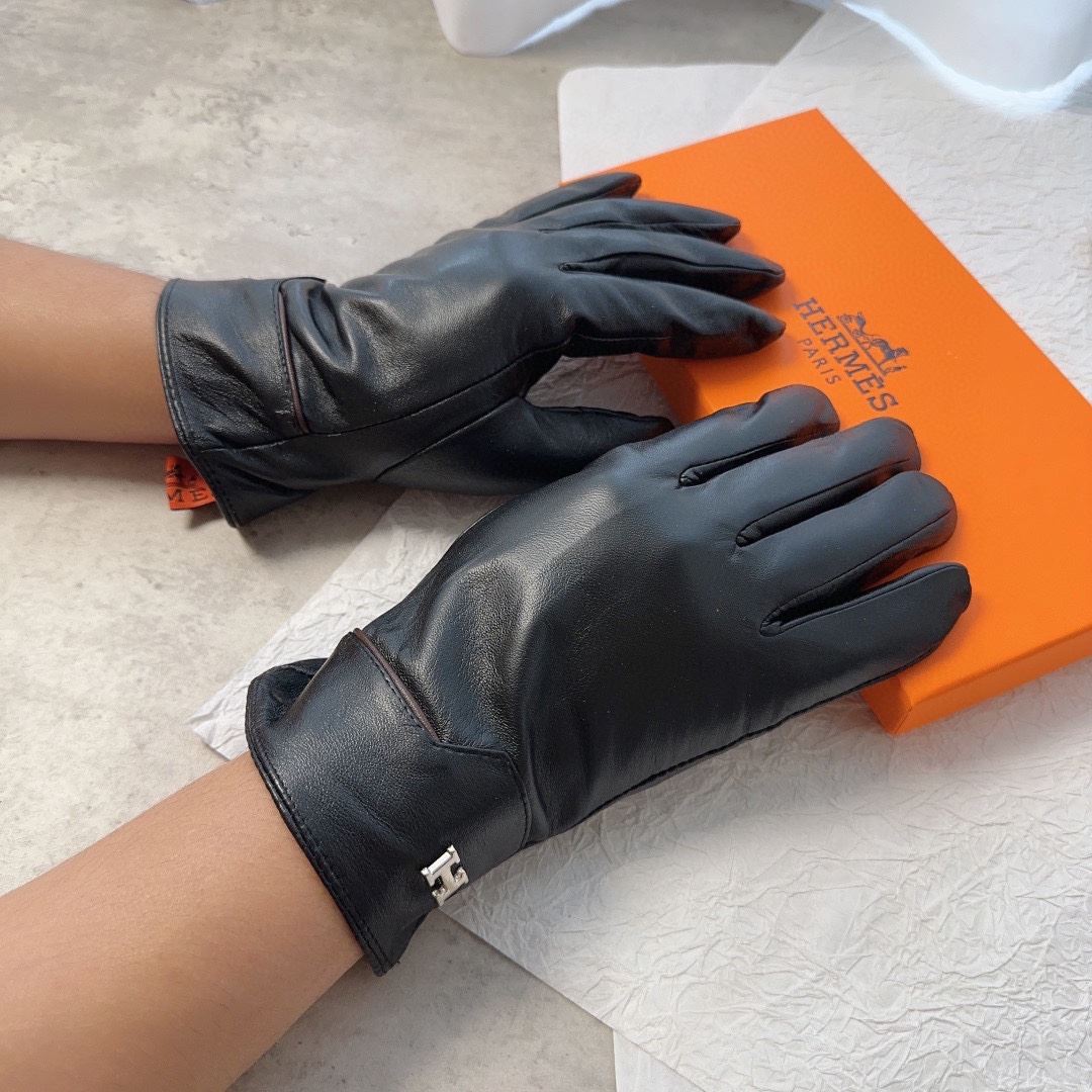 Hermes Gloves