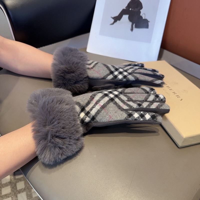 Burberry Gloves