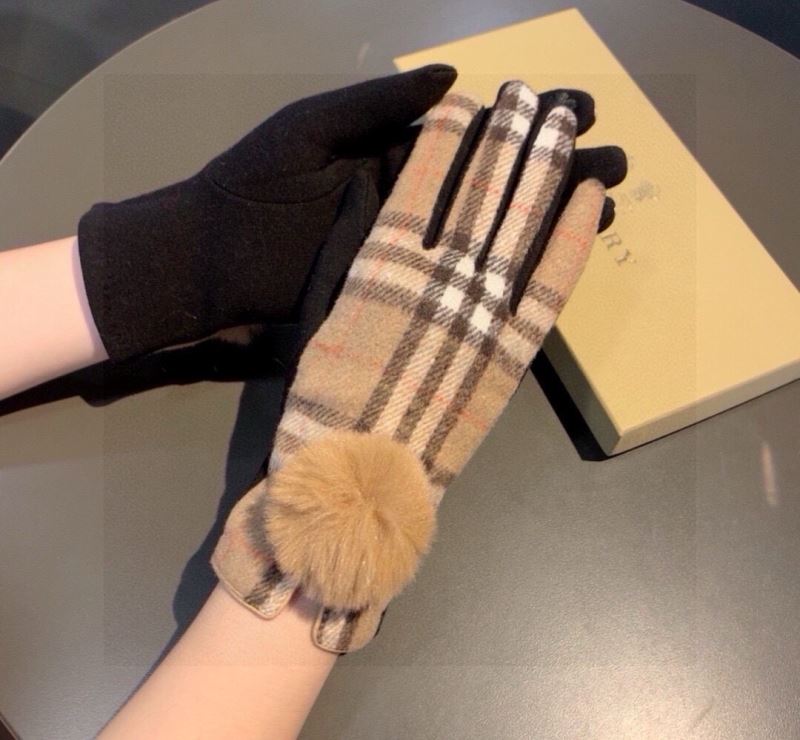 Burberry Gloves