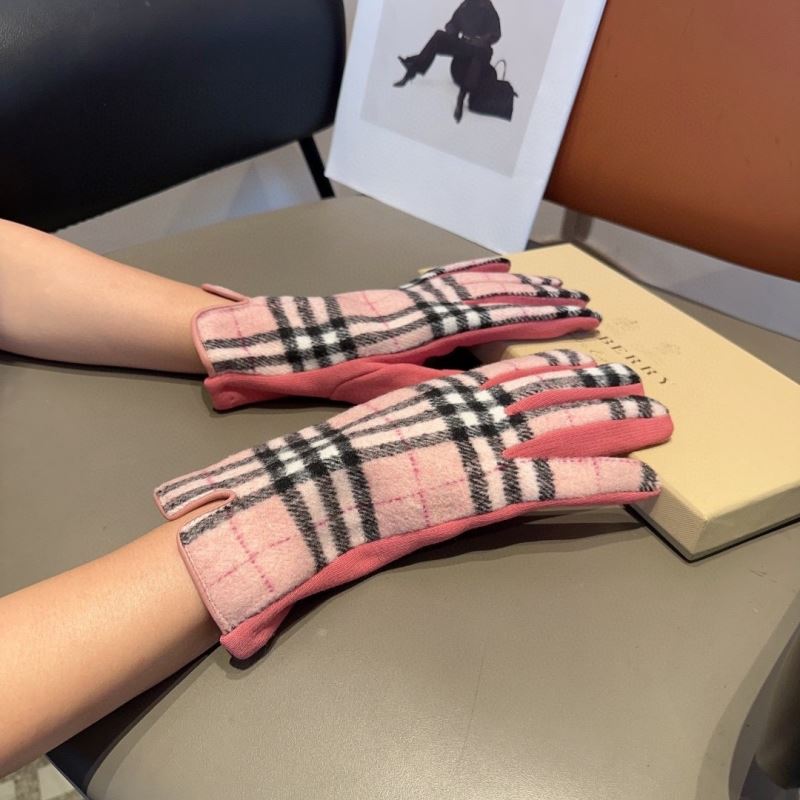 Burberry Gloves