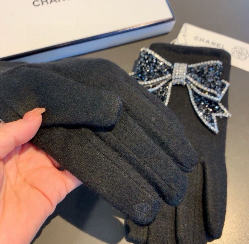 Chanel Gloves