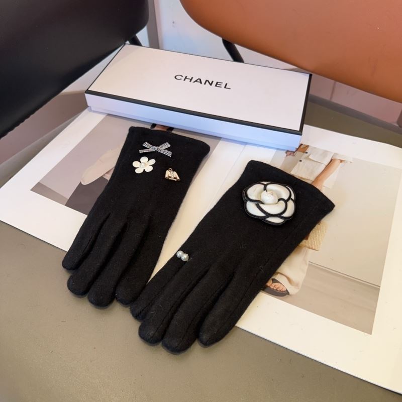 Chanel Gloves