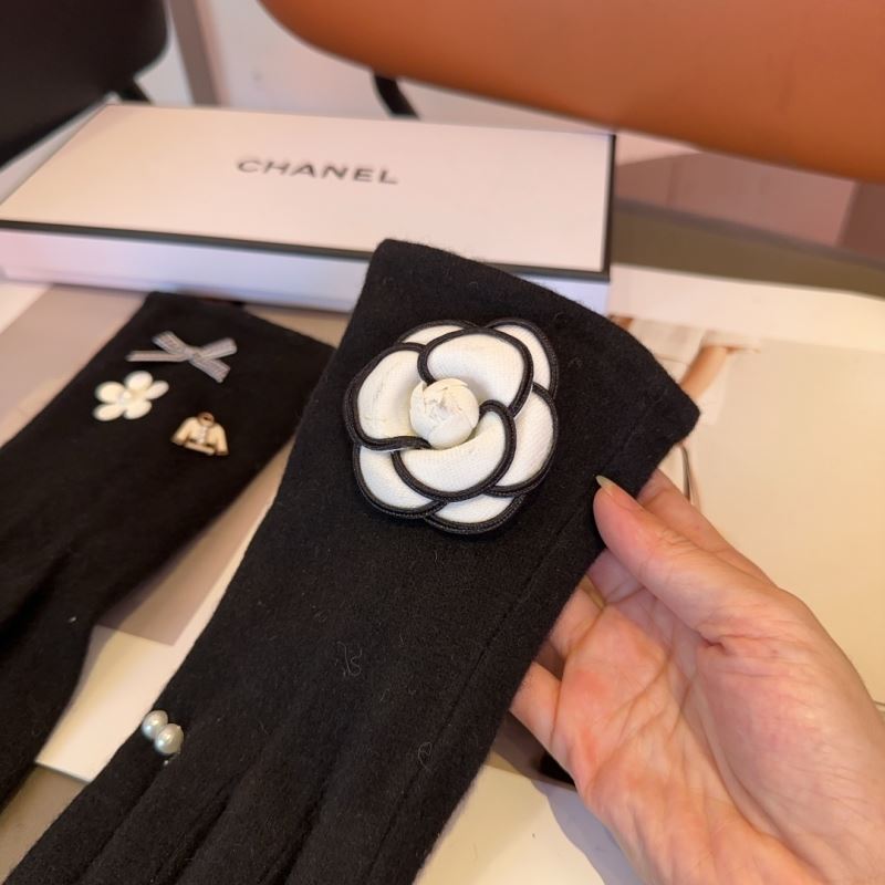 Chanel Gloves