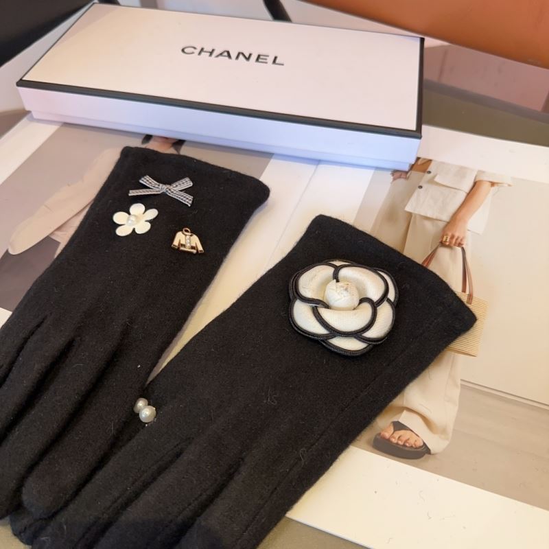 Chanel Gloves