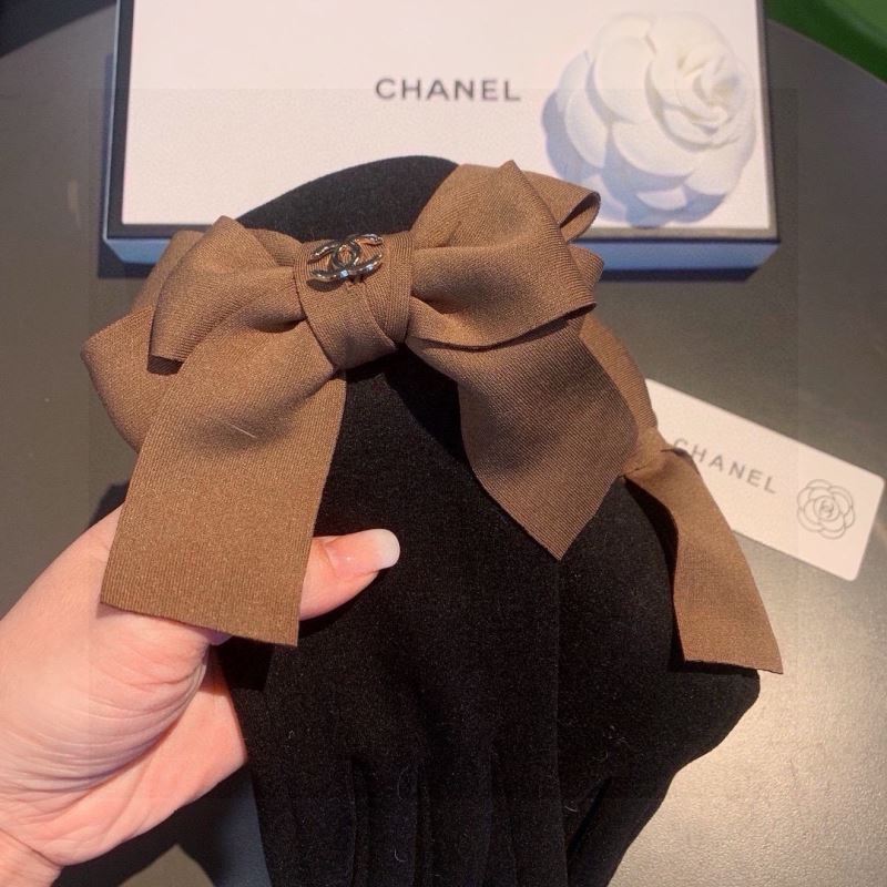 Chanel Gloves