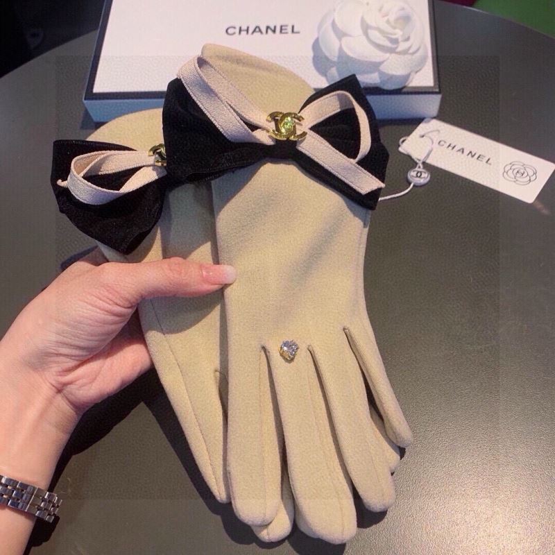 Chanel Gloves