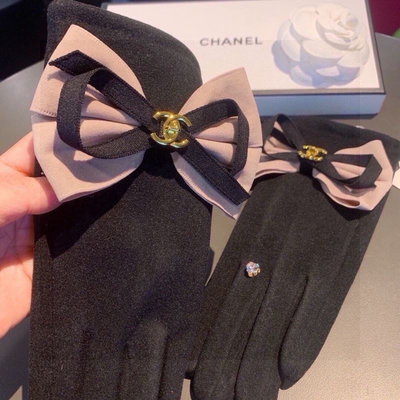 Chanel Gloves