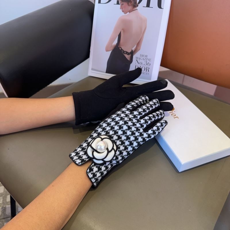 Chanel Gloves