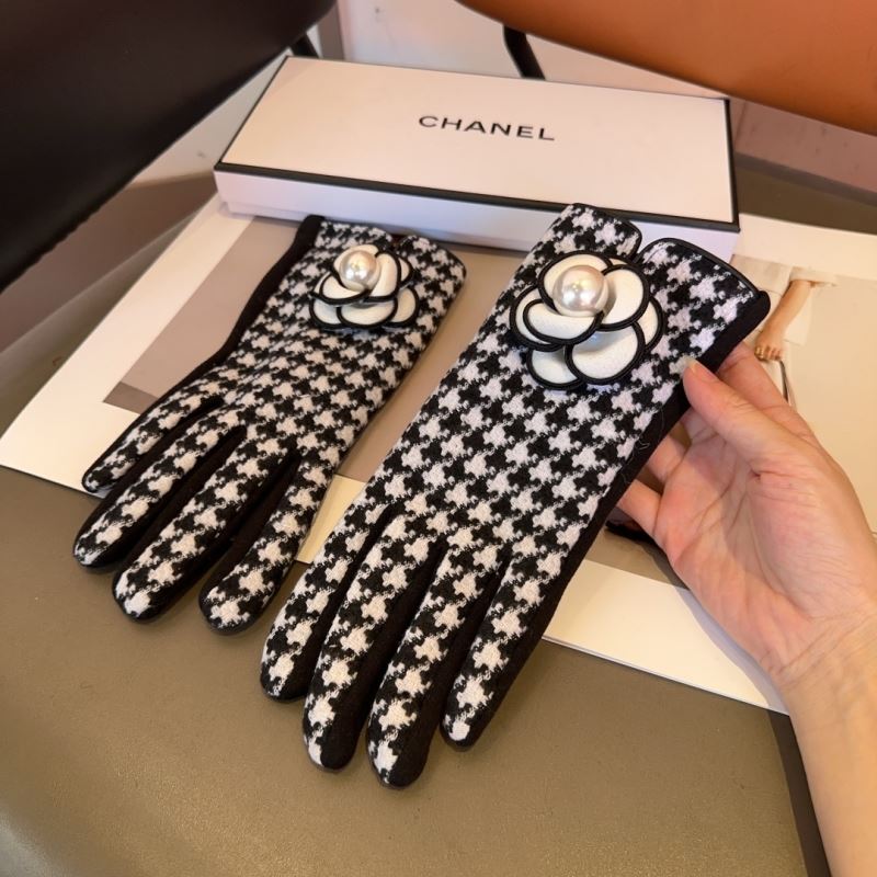 Chanel Gloves