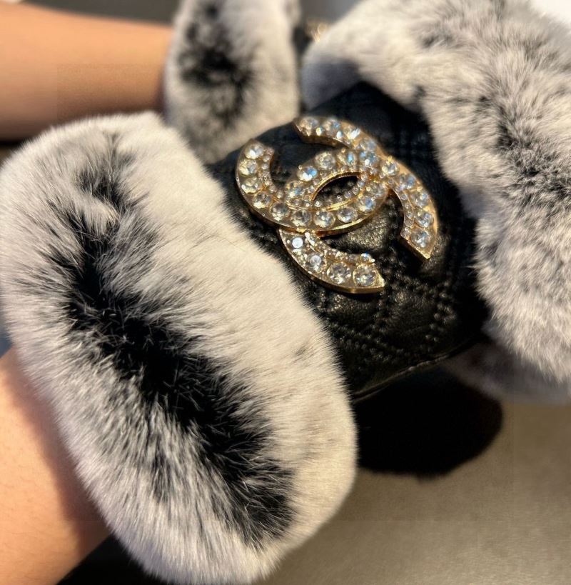 Chanel Gloves