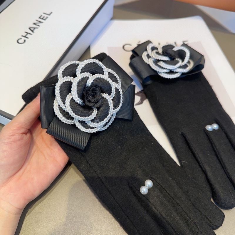 Chanel Gloves