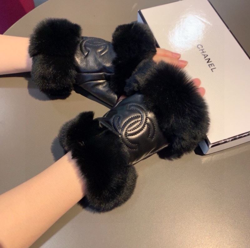 Chanel Gloves