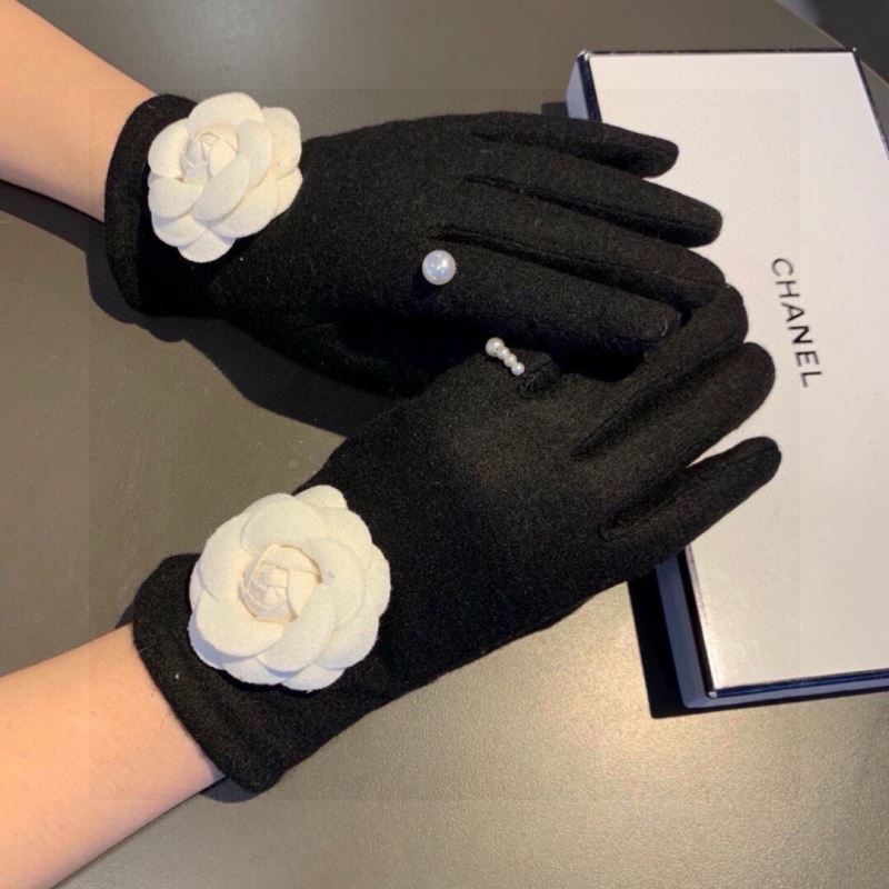 Chanel Gloves