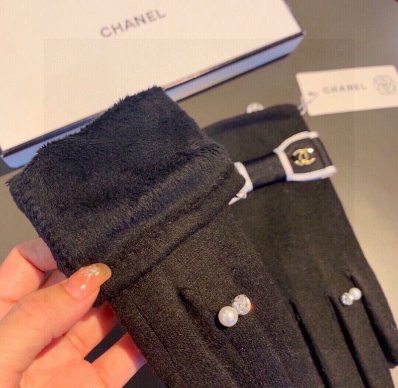 Chanel Gloves