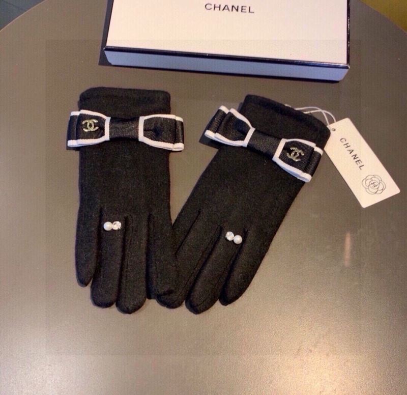 Chanel Gloves