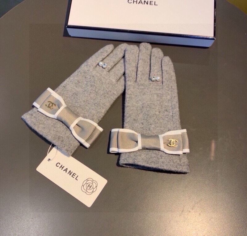 Chanel Gloves