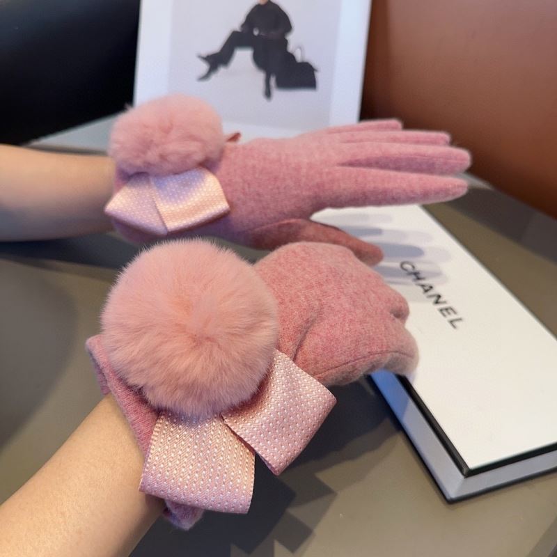 Chanel Gloves