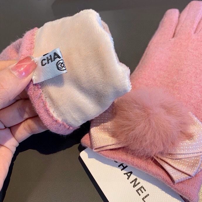 Chanel Gloves