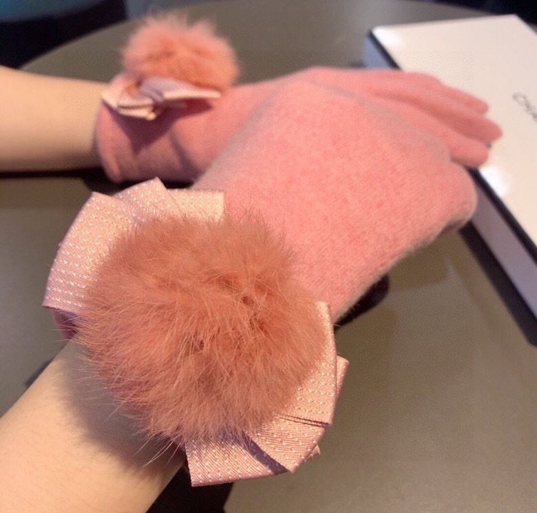 Chanel Gloves