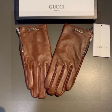 Gucci Gloves