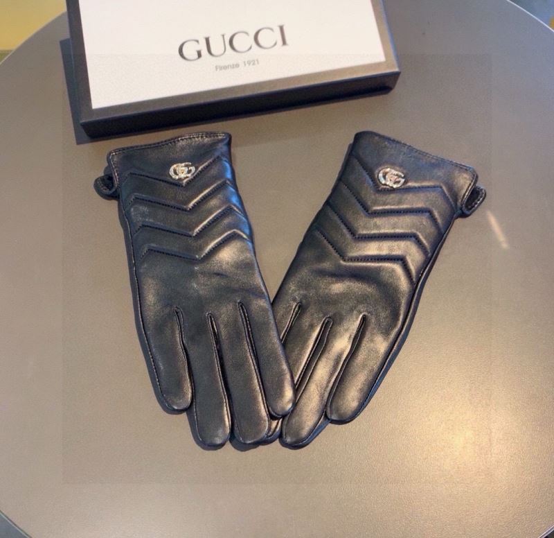 Gucci Gloves