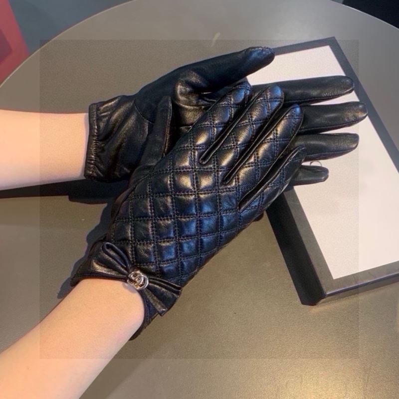 Gucci Gloves