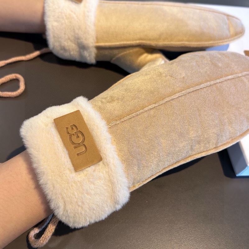 Gucci Gloves