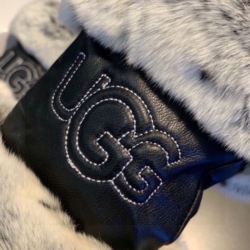 Gucci Gloves