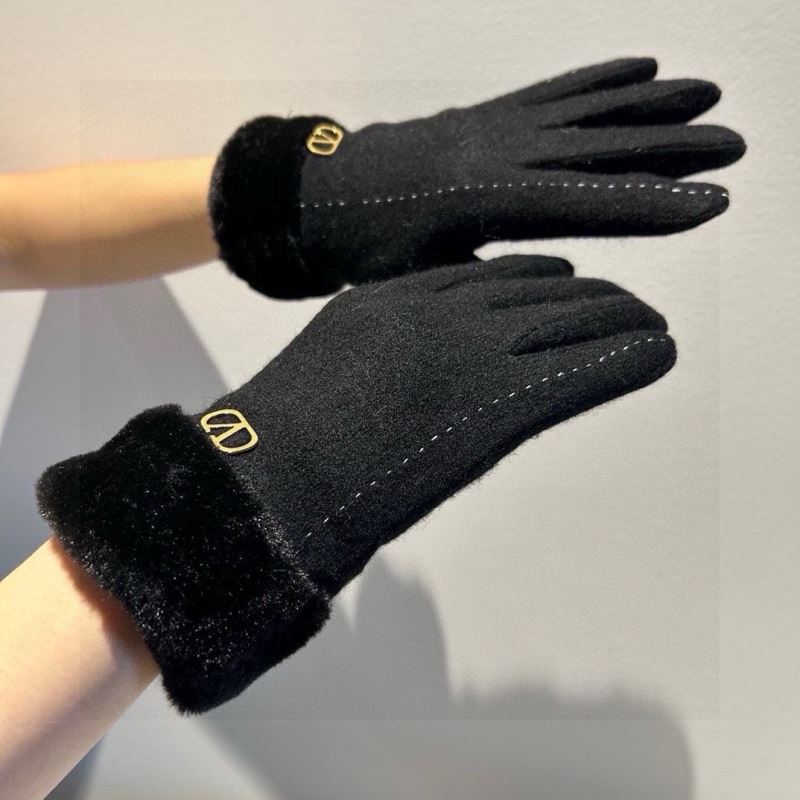 Valentino Gloves