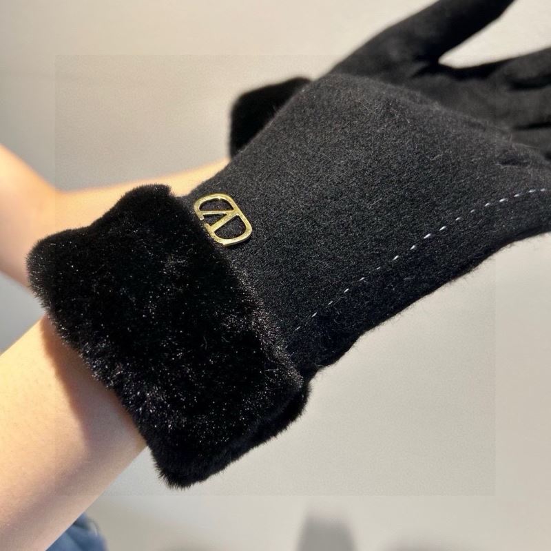 Valentino Gloves