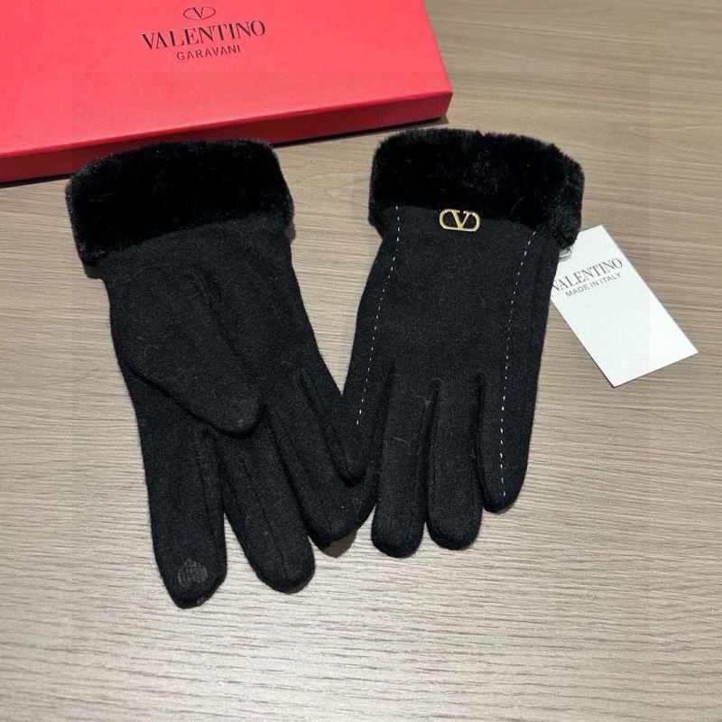 Valentino Gloves