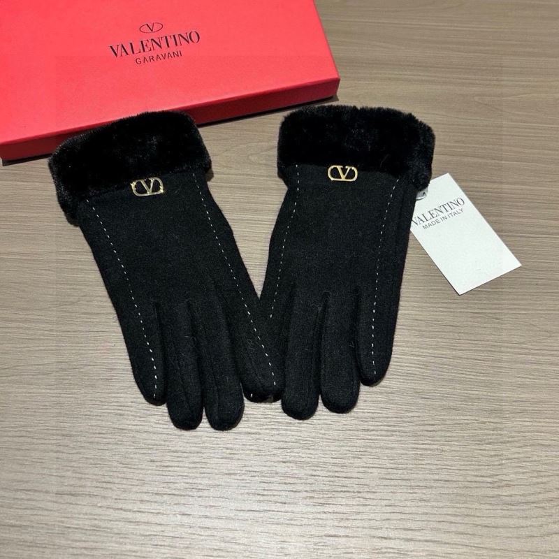 Valentino Gloves