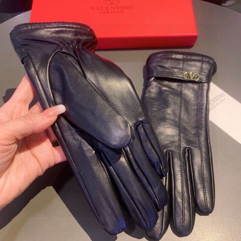 Valentino Gloves