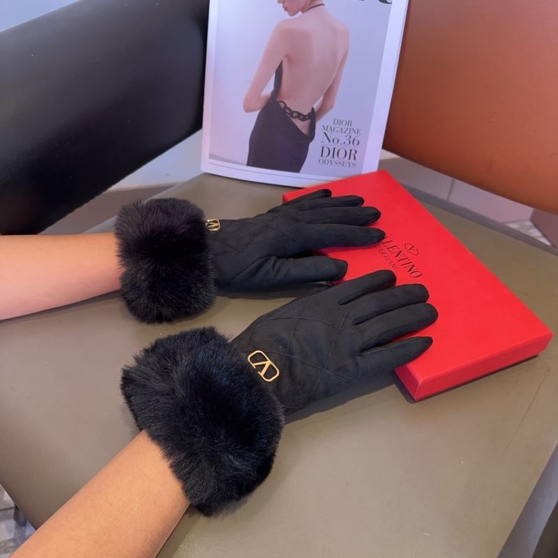 Valentino Gloves