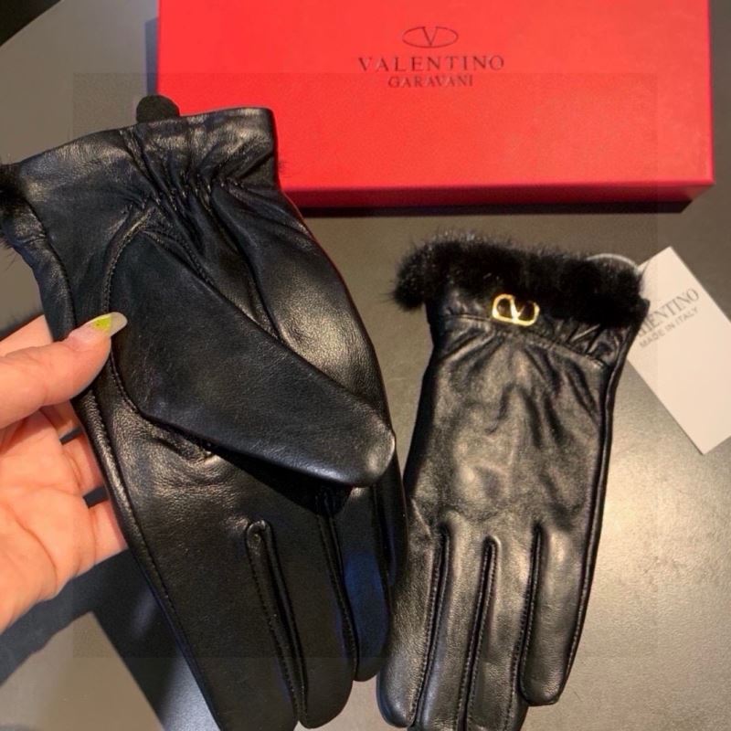 Valentino Gloves