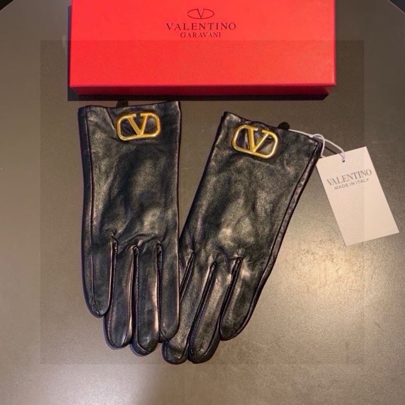 Valentino Gloves